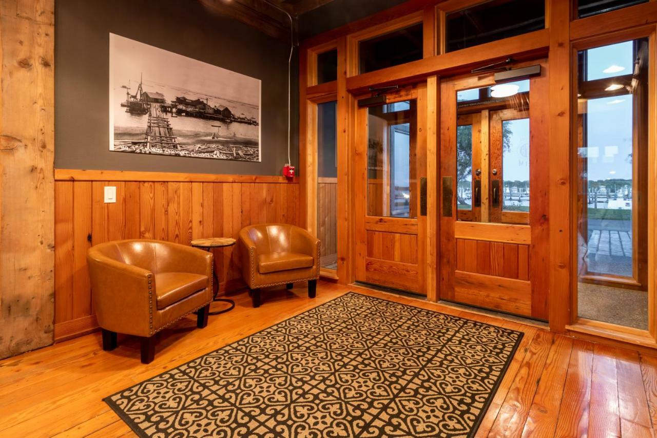 At The Helm Hotel Ilwaco Εξωτερικό φωτογραφία