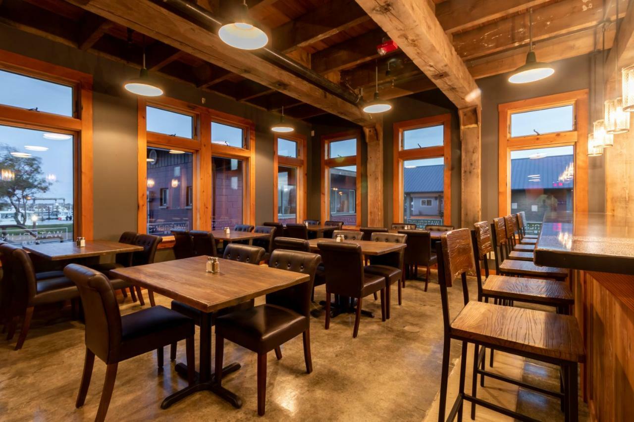 At The Helm Hotel Ilwaco Εξωτερικό φωτογραφία