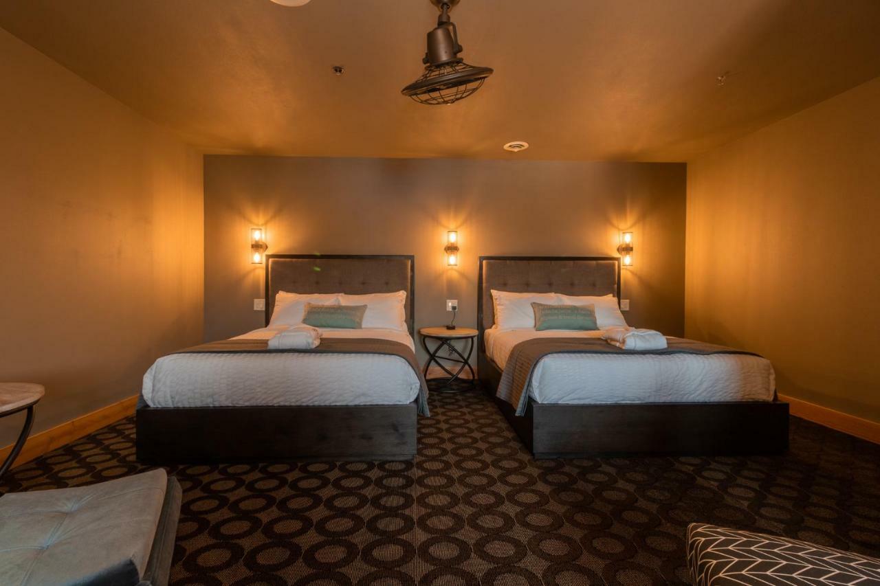 At The Helm Hotel Ilwaco Δωμάτιο φωτογραφία